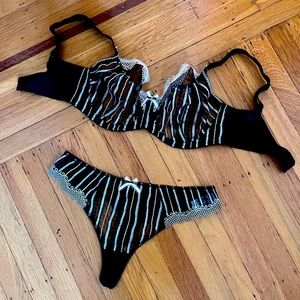 NEW Freya 32G Set